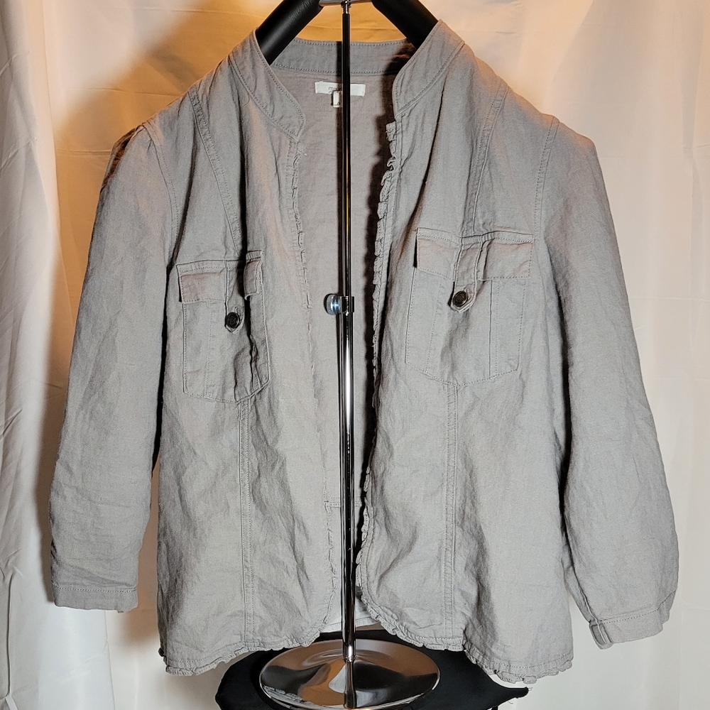 #1224 Maurices size 0 ruffle front linen look jacket/blaser.